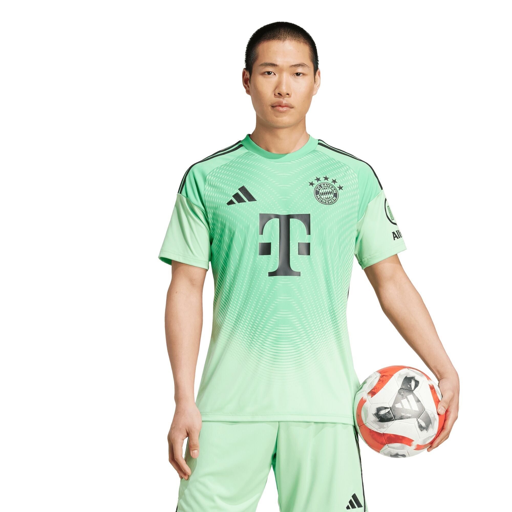 BAYERN MUNCHEN 26