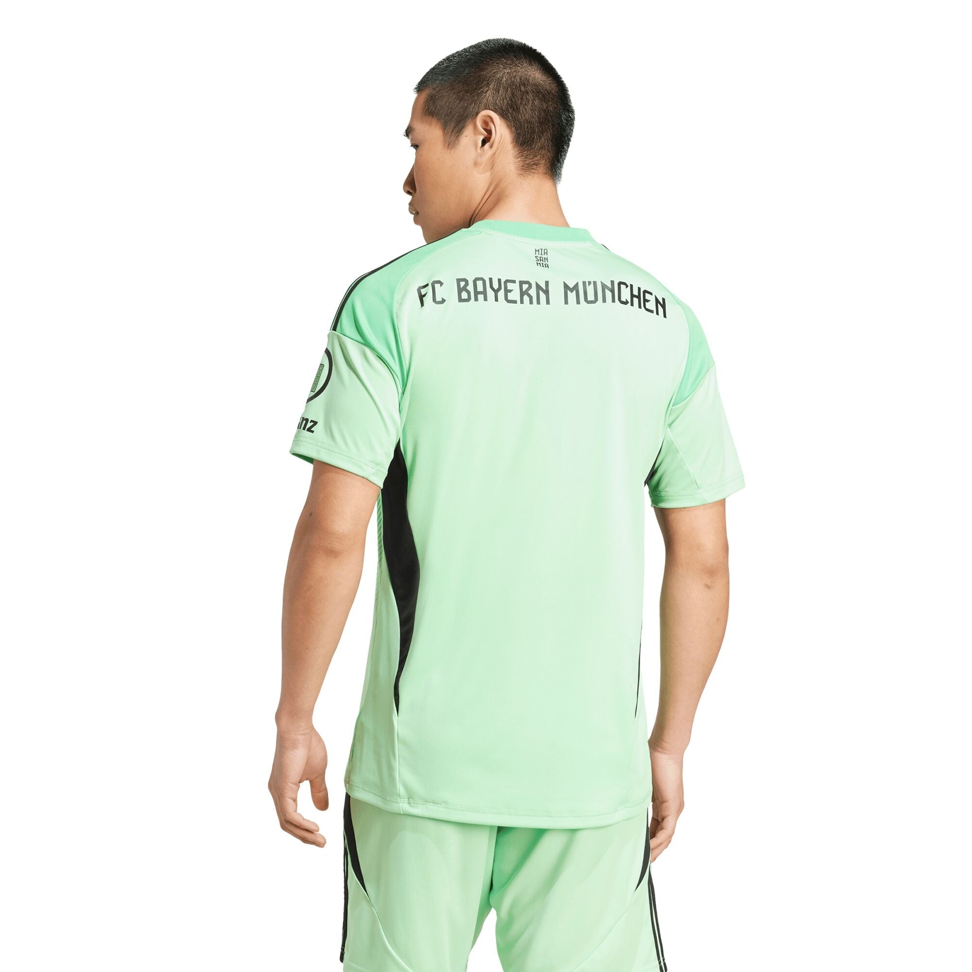 BAYERN MUNCHEN 26