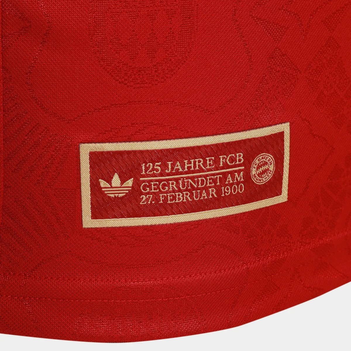 BAYERN MUNCHEN 125 Anniversary red